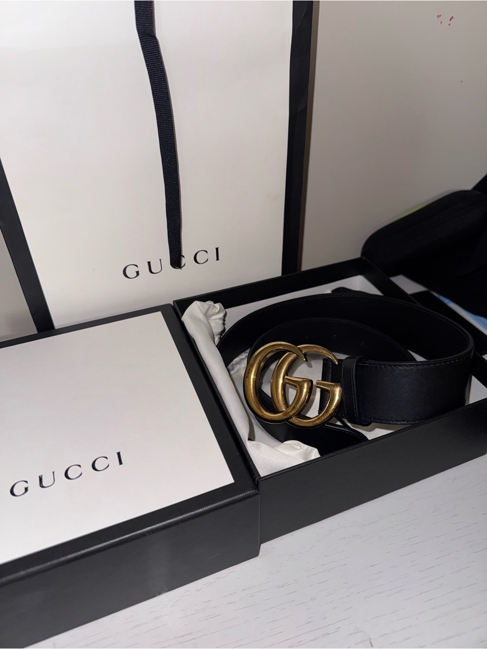 Gucci Black Leather Men's Belt with Antique Gold Double G Buckle